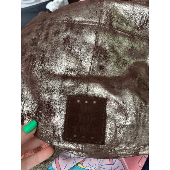 Free People We The Free Sparta Sling Bag Crossbody Pyrite Brown Metallic NWT - Picture 5 of 5